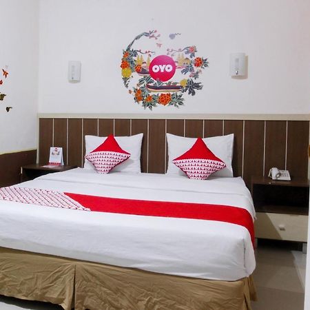 Oyo 167 Dago'S Hill Hotel Bandung Esterno foto