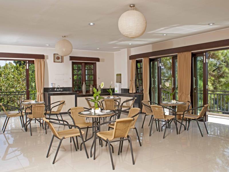 Oyo 167 Dago'S Hill Hotel Bandung Esterno foto