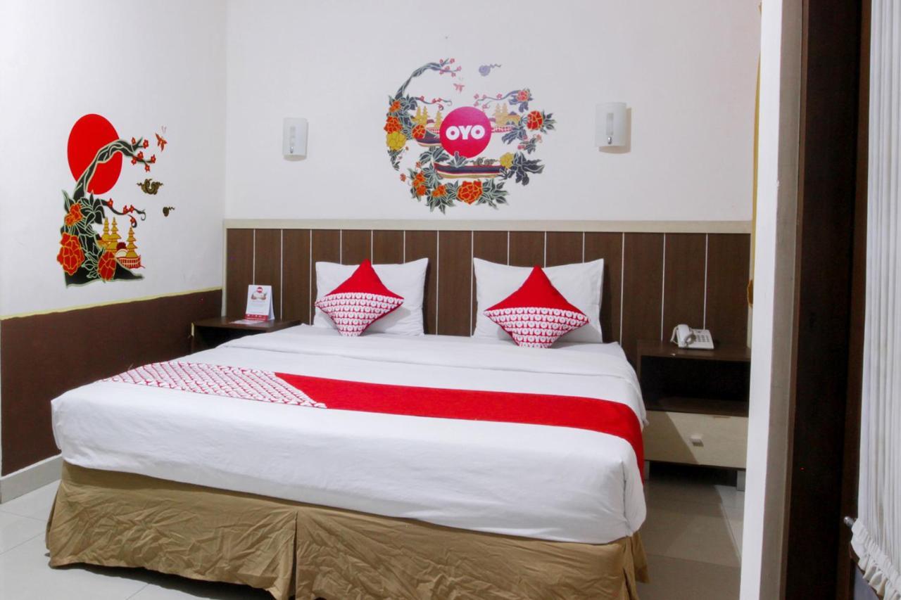 Oyo 167 Dago'S Hill Hotel Bandung Esterno foto