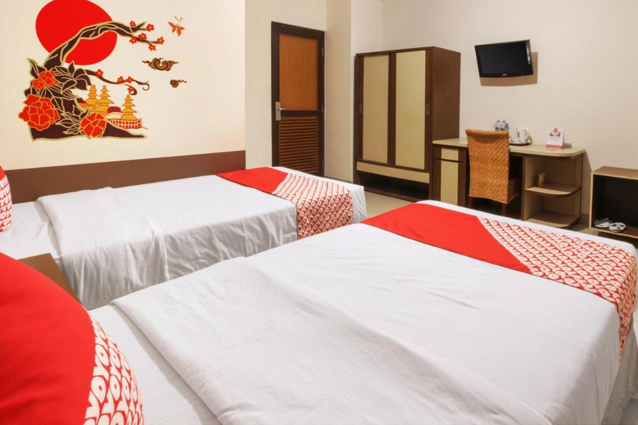 Oyo 167 Dago'S Hill Hotel Bandung Esterno foto